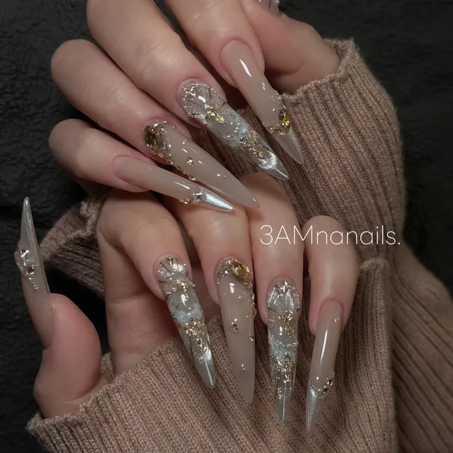 Luxury nail set by Nana